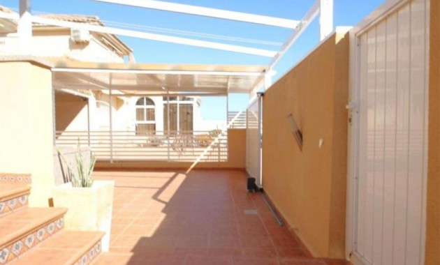 Herverkoop - Flat -
Torrevieja - Los altos