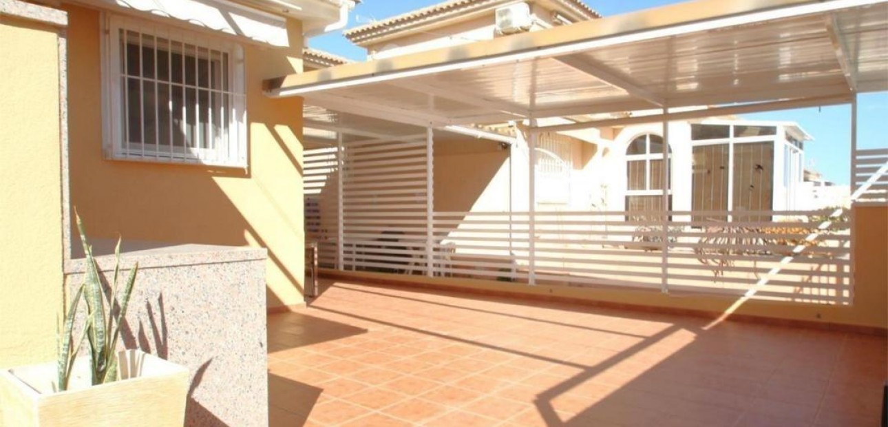 Herverkoop - Flat -
Torrevieja - Los altos