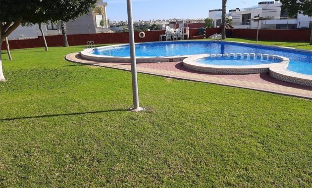 Sale - Bungalow -
Orihuela Costa - PAU 26