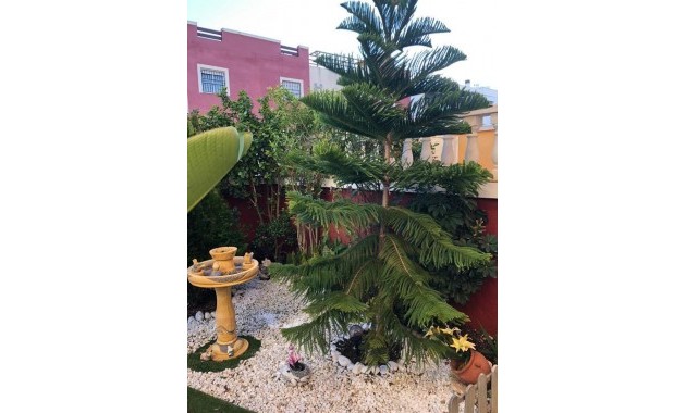 Sale - Bungalow -
Orihuela Costa - PAU 26