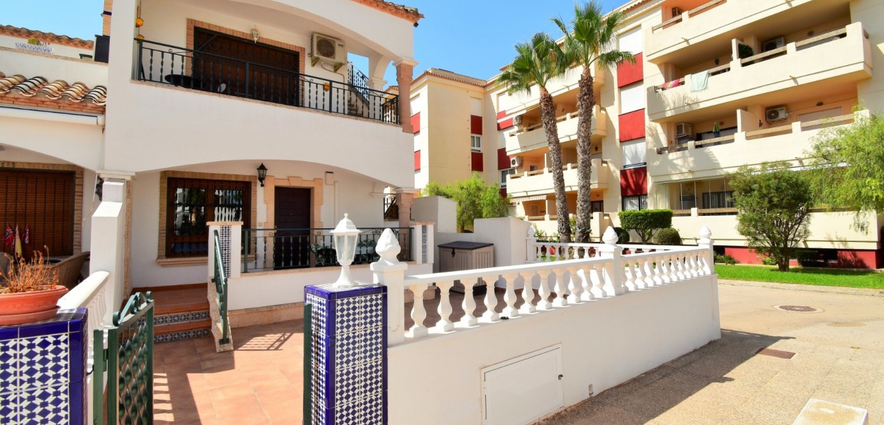 Herverkoop - Appartement / flat -
Orihuela Costa - Playa Flamenca