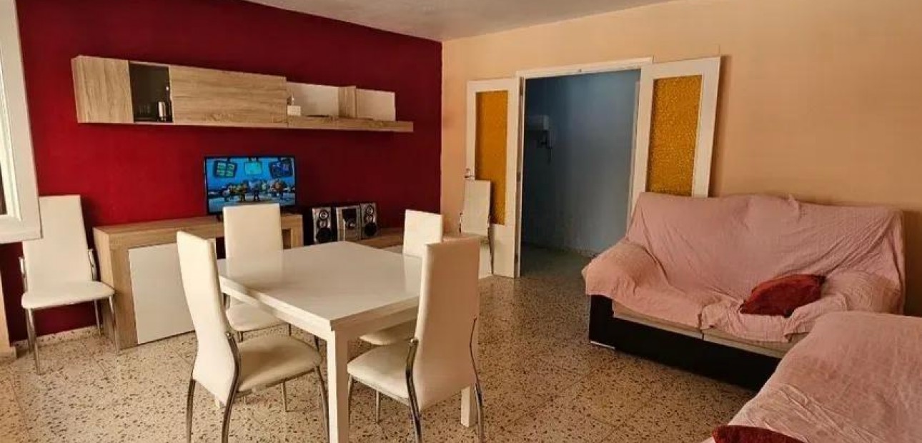 Herverkoop - Flat -
Torrevieja - Playa del cura