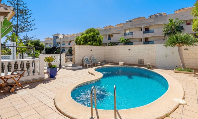 Sale - Villa -
Orihuela Costa - La Zenia