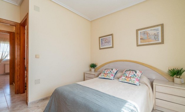 Venta - Villa -
Orihuela Costa - Playa Flamenca