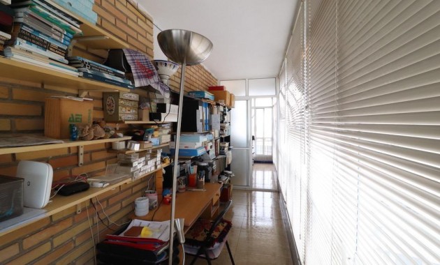 Venta - Apartamento / piso -
Torrevieja