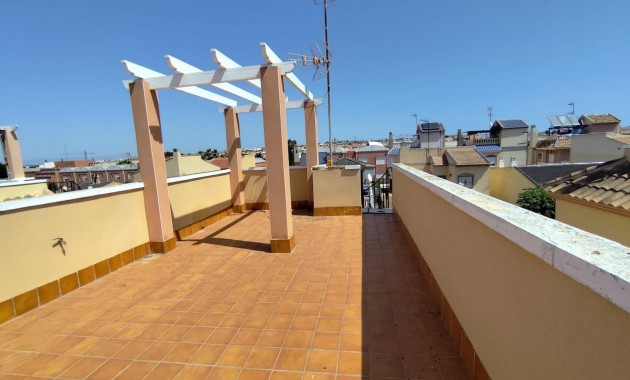 Herverkoop - Villa -
Torrevieja - La Mata