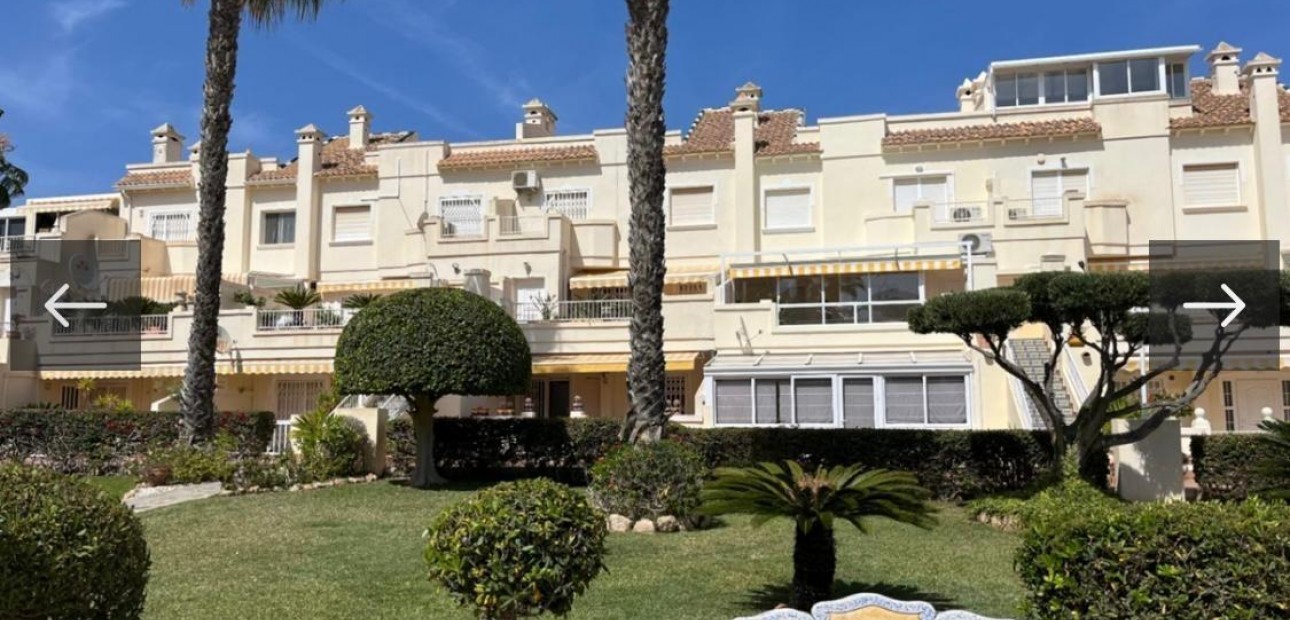 Herverkoop - duplex -
Orihuela Costa - Punta Prima