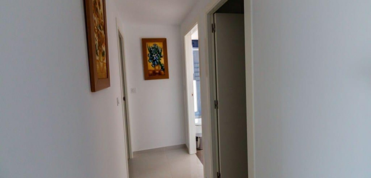 Venta - Apartamento / piso -
Torrevieja - Punta prima