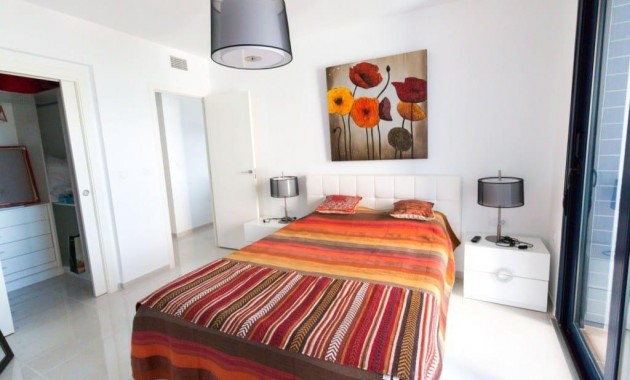 Sale - Apartment / flat -
Torrevieja - Punta prima