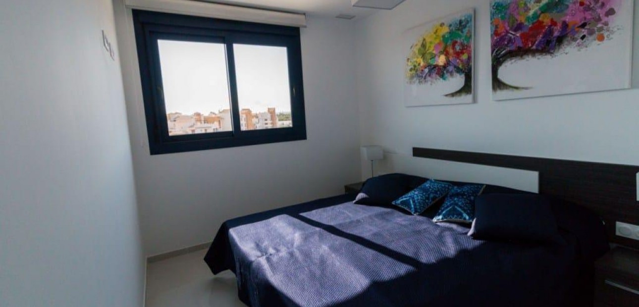 Herverkoop - Appartement / flat -
Torrevieja - Punta prima