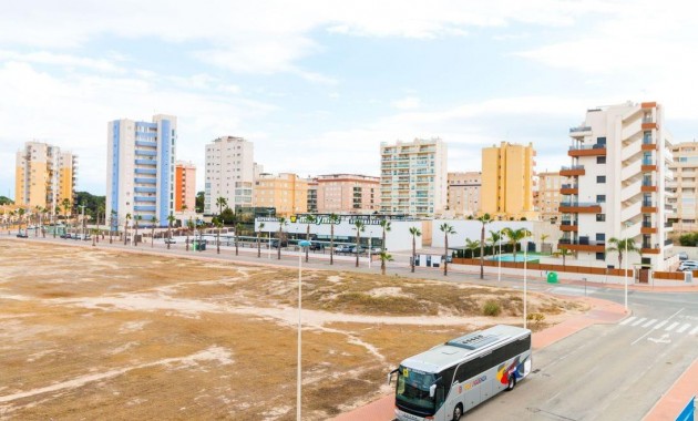 Sale - Apartment / flat -
Guardamar del Segura - CENTRO