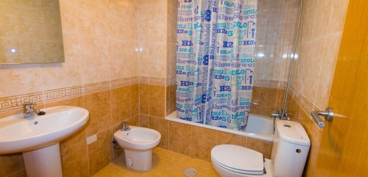 Sale - Apartment / flat -
Guardamar del Segura - CENTRO