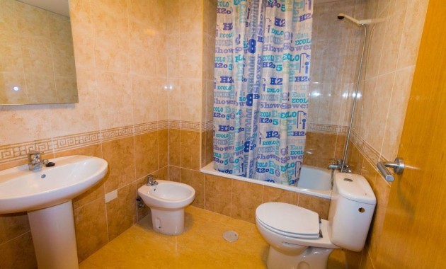 Sale - Apartment / flat -
Guardamar del Segura - CENTRO