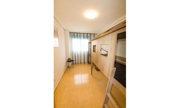 Sale - Apartment / flat -
Guardamar del Segura - CENTRO