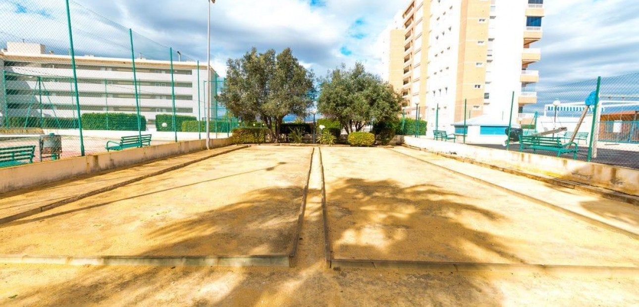 Venta - Apartamento / piso -
Guardamar del Segura - CENTRO