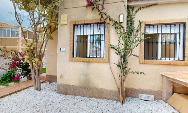 Venta - Quad Villa -
San Miguel de Salinas - BLUE LAGOON