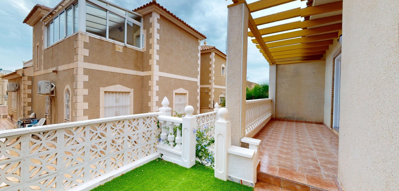 Sale - Quad Villa -
San Miguel de Salinas - BLUE LAGOON