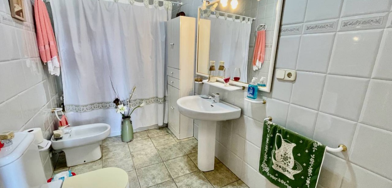 Venta - Finca / Country Property -
Daya Vieja