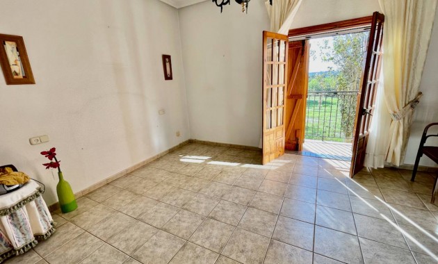 Venta - Finca / Country Property -
Daya Vieja