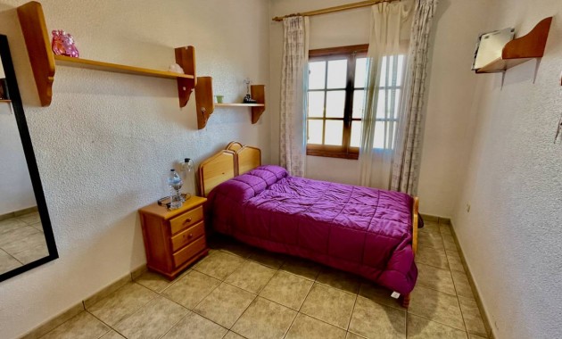 Venta - Finca / Country Property -
Daya Vieja
