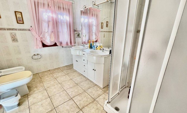 Venta - Finca / Country Property -
Daya Vieja