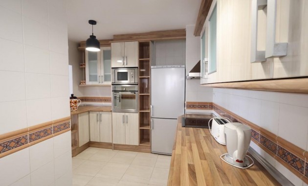 Sale - Apartment / flat -
Torrevieja