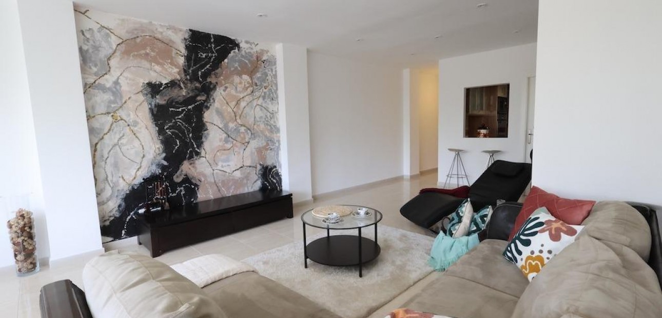 Sale - Apartment / flat -
Torrevieja