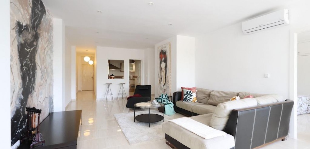 Sale - Apartment / flat -
Torrevieja