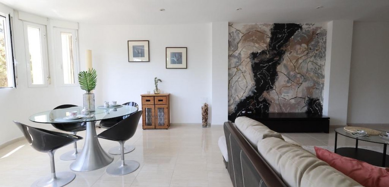 Sale - Apartment / flat -
Torrevieja
