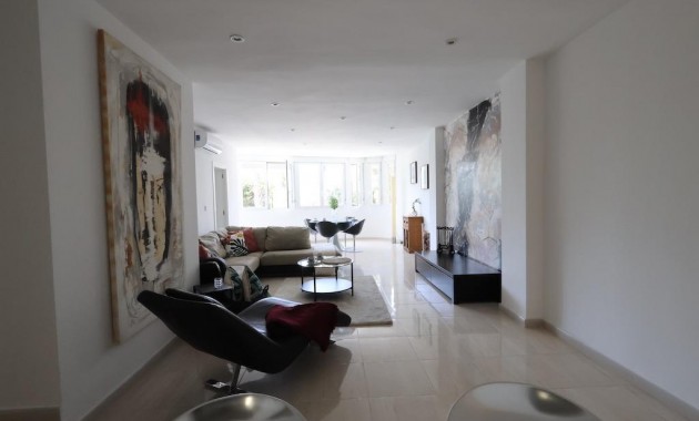 Sale - Apartment / flat -
Torrevieja