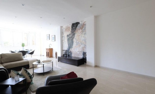 Sale - Apartment / flat -
Torrevieja