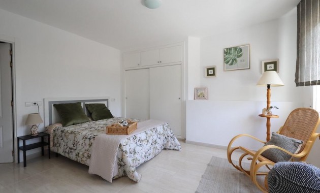 Sale - Apartment / flat -
Torrevieja