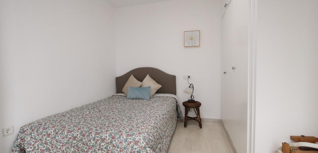 Sale - Apartment / flat -
Torrevieja