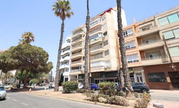 Sale - Apartment / flat -
Torrevieja