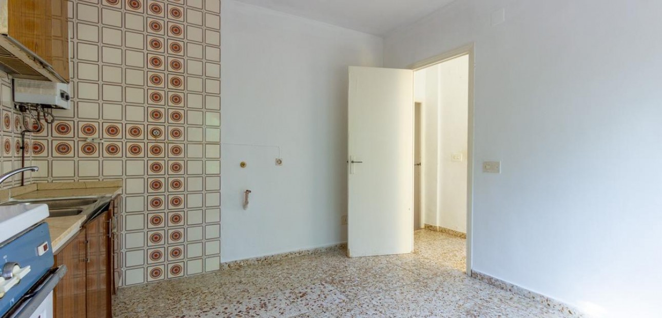 Sale - Villa -
Torrevieja - Aguas nuevas 1