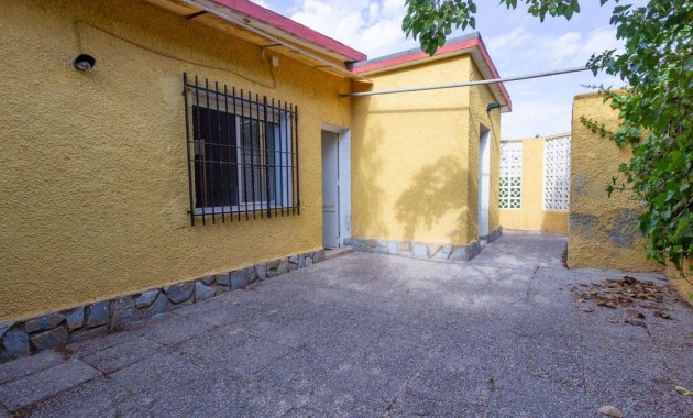 Sale - Villa -
Torrevieja - Aguas nuevas 1