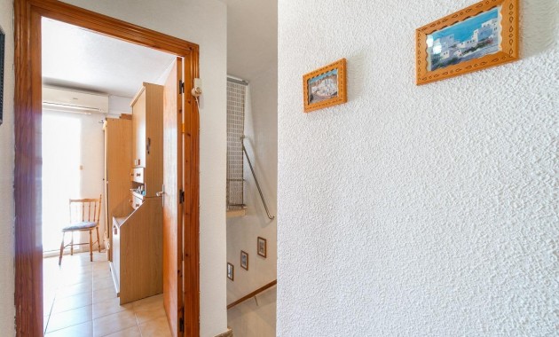 Venta - Terraced house -
Torrevieja - Los Frutales