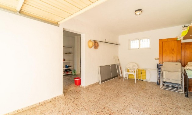 Venta - Villa -
Orihuela Costa - La Zenia