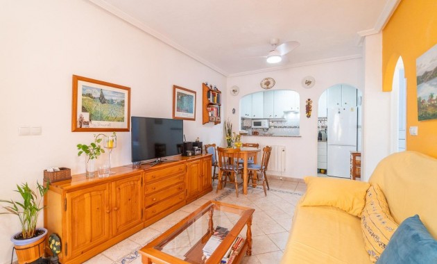 Venta - Apartamento / piso -
Orihuela Costa - La Zenia