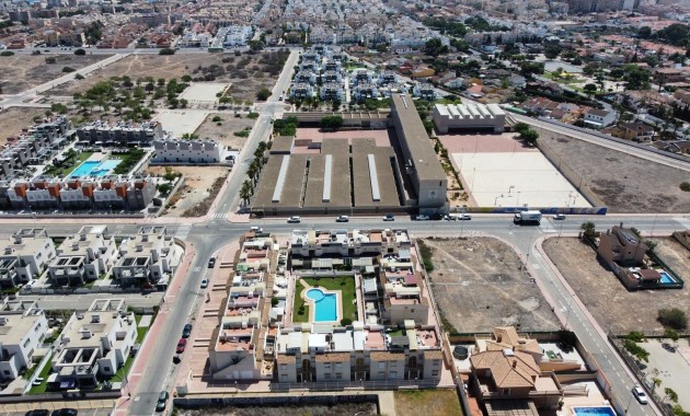 Herverkoop - Bungalow -
Torrevieja - Sector 25