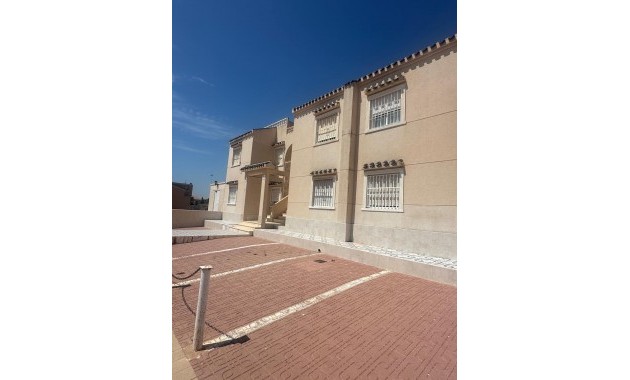 Herverkoop - Bungalow -
Torrevieja - Sector 25