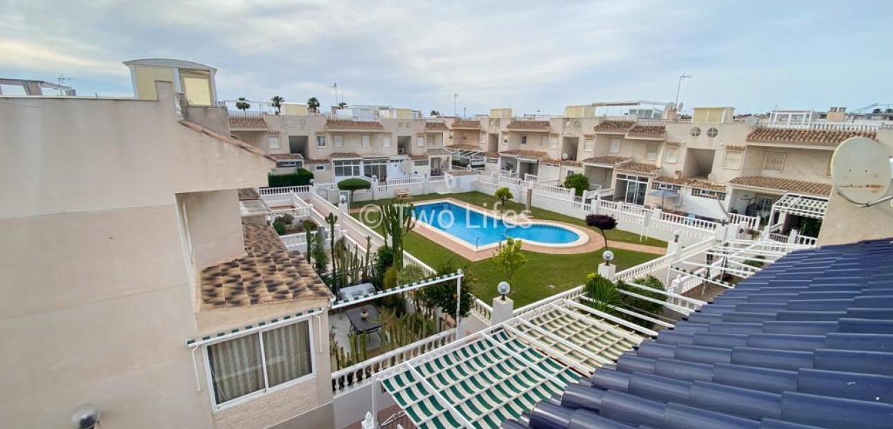 Herverkoop - Bungalow -
Torrevieja - Sector 25