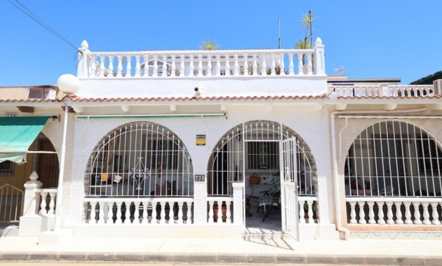 Herverkoop - Terraced house -
Los Alcazares - Oasis