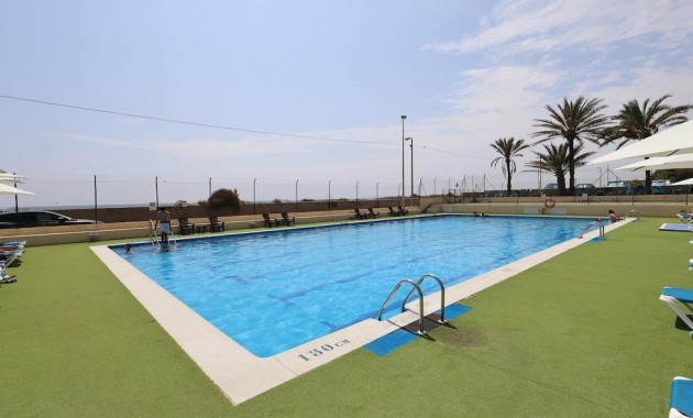 Sale - Apartment / flat -
Alicante - Barrio Obrero