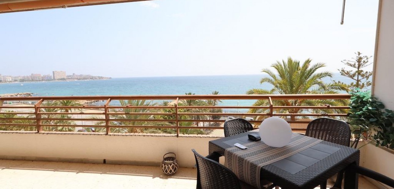 Sale - Apartment / flat -
Alicante - Barrio Obrero