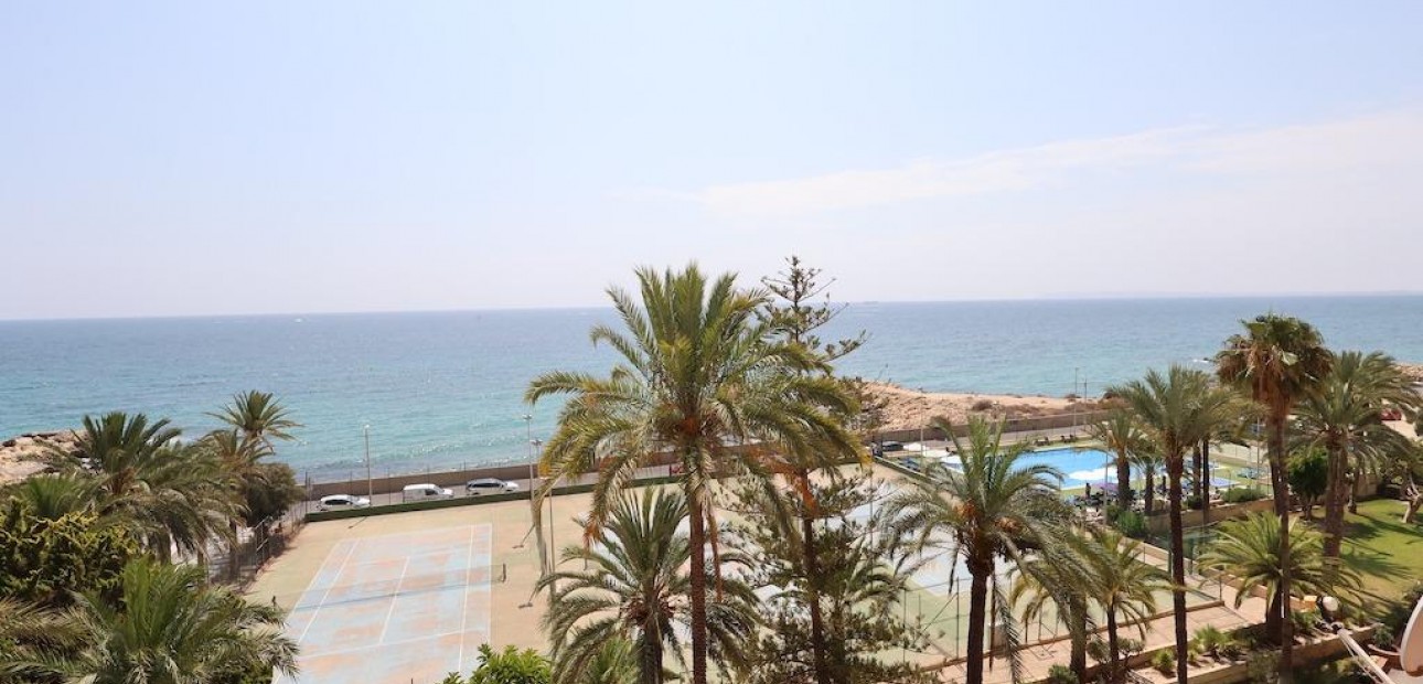 Sale - Apartment / flat -
Alicante - Barrio Obrero