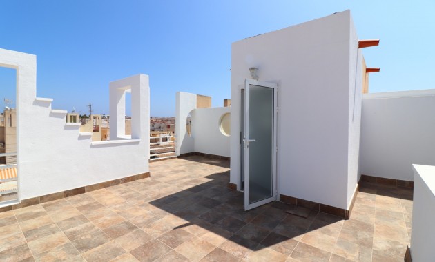 Herverkoop - Quad Villa -
Torrevieja - El Salado