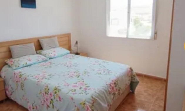 Venta - Terraced house -
Almoradi - Las Lomas de la Juliana