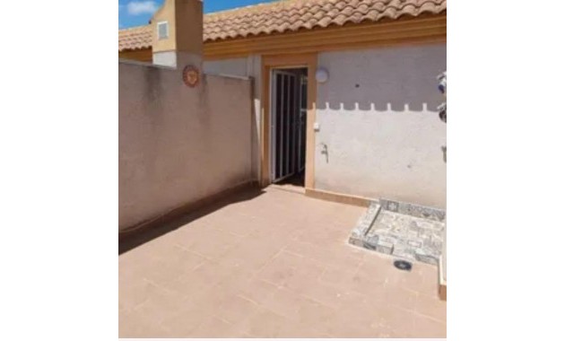 Sale - Terraced house -
Almoradi - Las Lomas de la Juliana