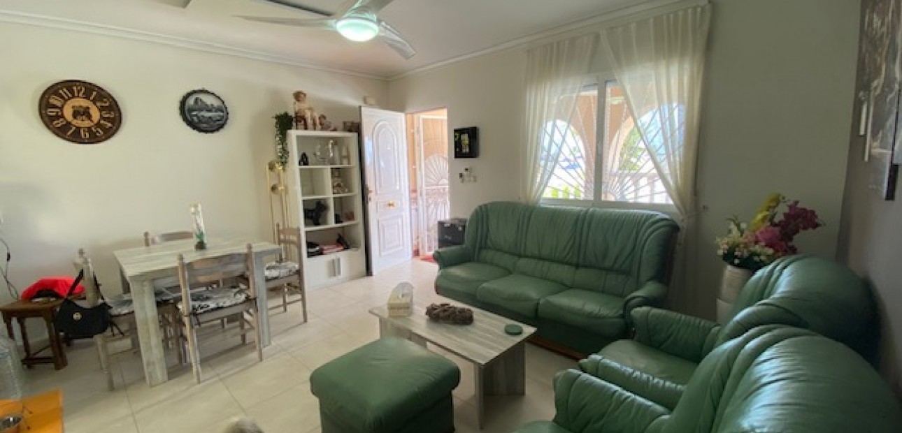 Sale - Villa -
Ciudad Quesada